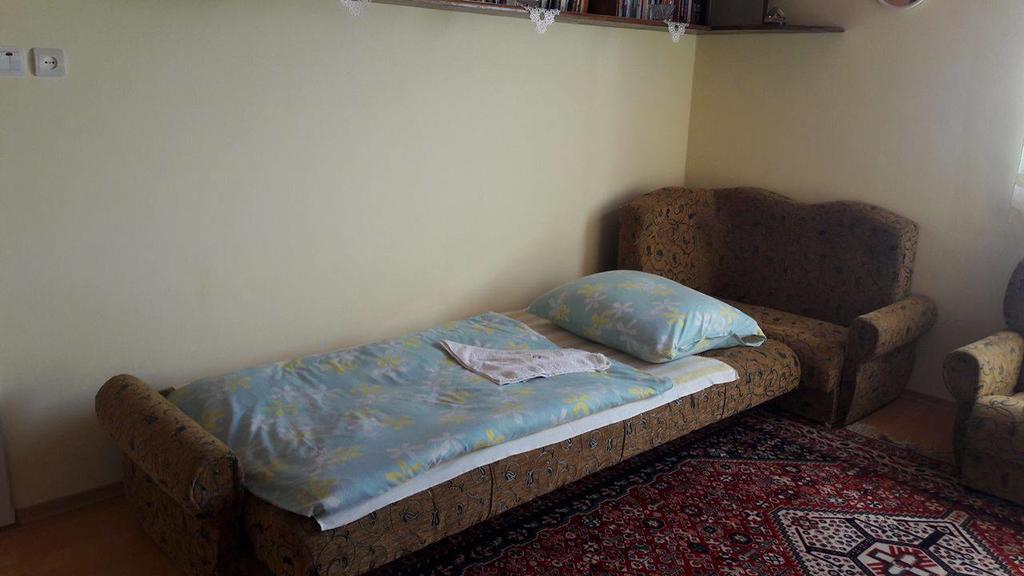 Natalia Vendeghaz Hotel Csetfalvat Esterno foto