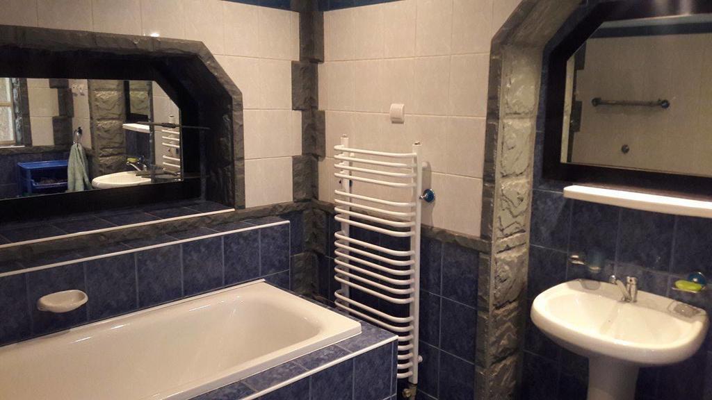 Natalia Vendeghaz Hotel Csetfalvat Esterno foto